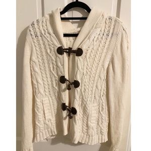 SWEATER !!